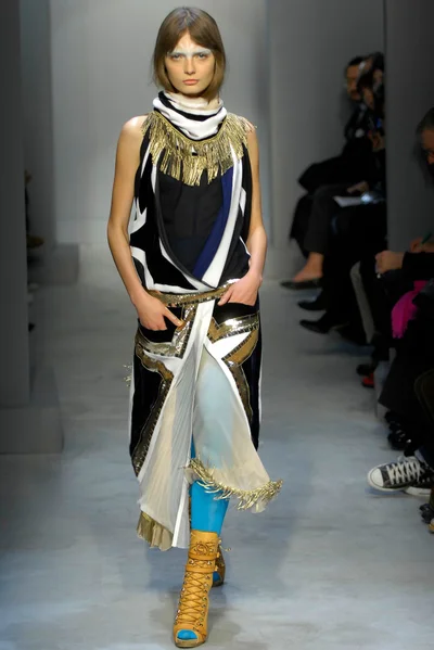 Look 29